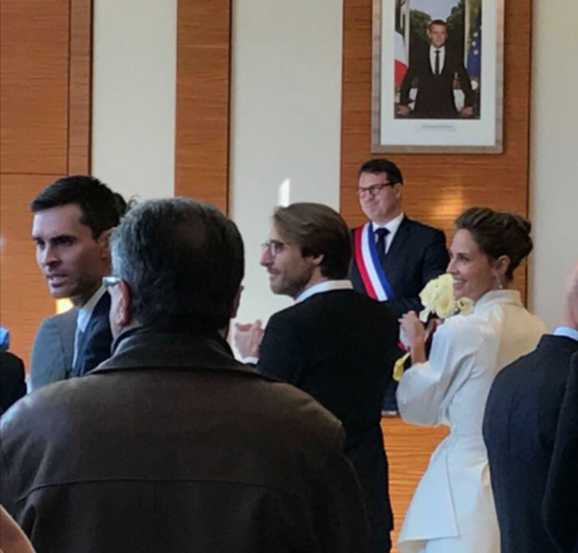 La belle Ophélie désormais mariée! Elle est à M6, lui à TF1, maillage de chaînes! La belle Ophélie désormais mariée! Elle est à M6, lui à TF1, maillage de chaînes!