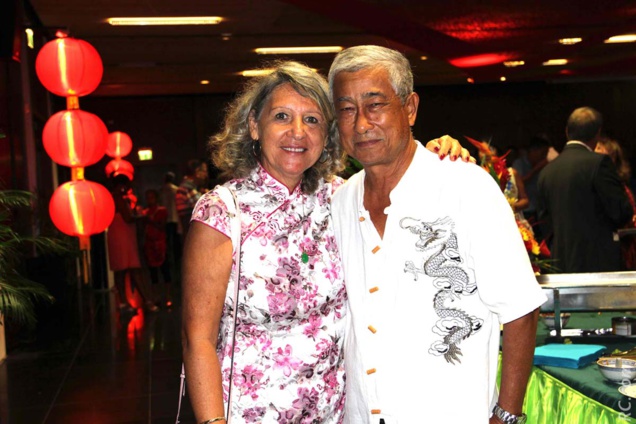 Henri Chane-Tef, président de l'Association Bénédictine Culturelle Chinoiser et son épouse Mimose Henri Chane-Tef, président de l'Association Bénédictine Culturelle Chinoiser et son épouse Mimose