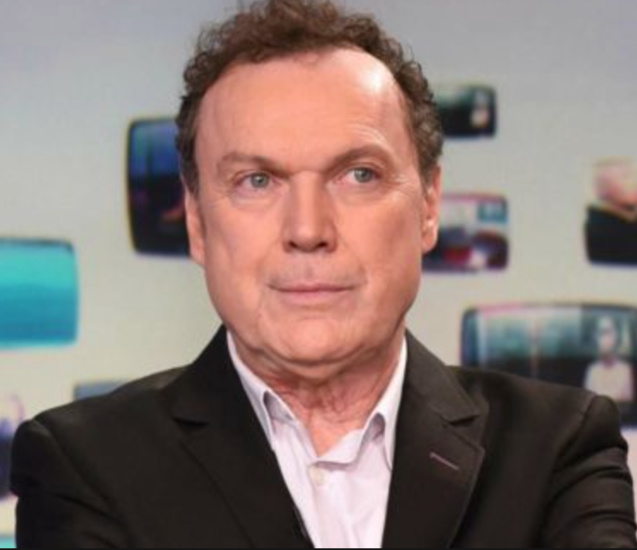 Julien Lepers n'a toujours pas digéré son éviction de "Questions pour un champion"