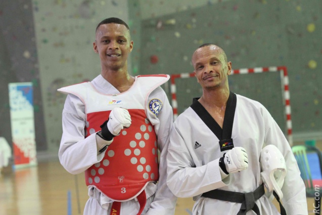 Les inséparables père et fils Jean-Claude et Laurent Abdelcader ont assuré le spectacle Les inséparables père et fils Jean-Claude et Laurent Abdelcader ont assuré le spectacle