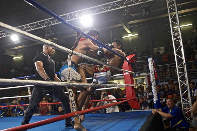 1contrôlable 4: les Thaïlandais dominent les débats 1contrôlable 4: les Thaïlandais dominent les débats