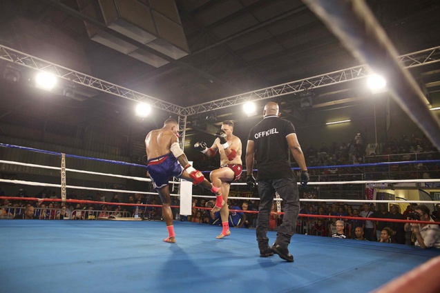 1contrôlable 4: les Thaïlandais dominent les débats 1contrôlable 4: les Thaïlandais dominent les débats