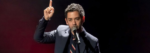 Manu Payet, alias "Emmanuel", comme dans un fauteuil! Manu Payet, alias "Emmanuel", comme dans un fauteuil!