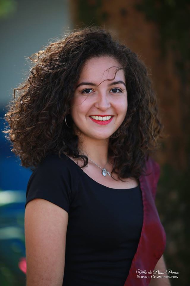 N°8 - Olga HOAREAU N°8 - Olga HOAREAU