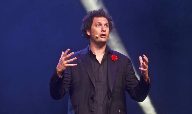 Eric Antoine, la magie au Téat Champ Fleuri