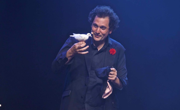 Eric Antoine, la magie au Téat Champ Fleuri
