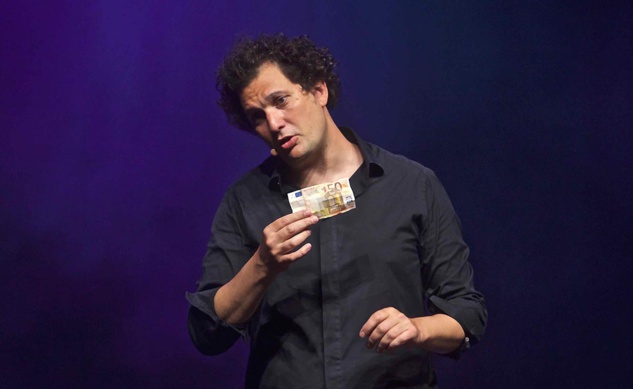 Eric Antoine, la magie au Téat Champ Fleuri Eric Antoine, la magie au Téat Champ Fleuri