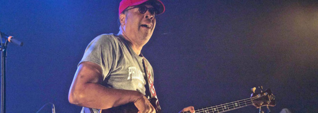 Stanley Clarke en concert à la Ravine Saint-Leu