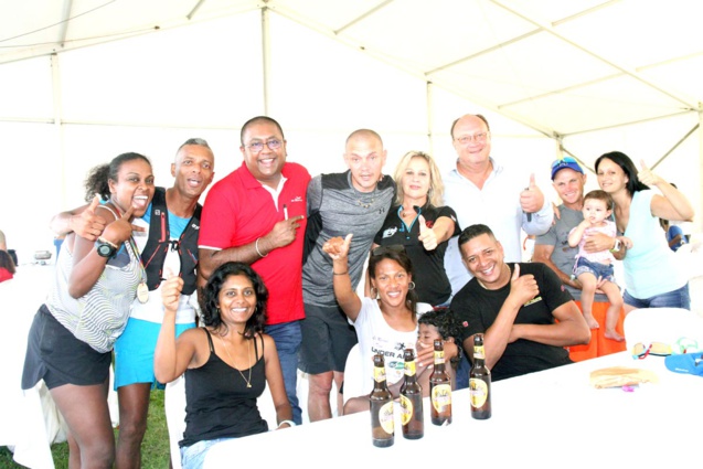 Allez, un petit Phénix après la course... Allez, un petit Phénix après la course...