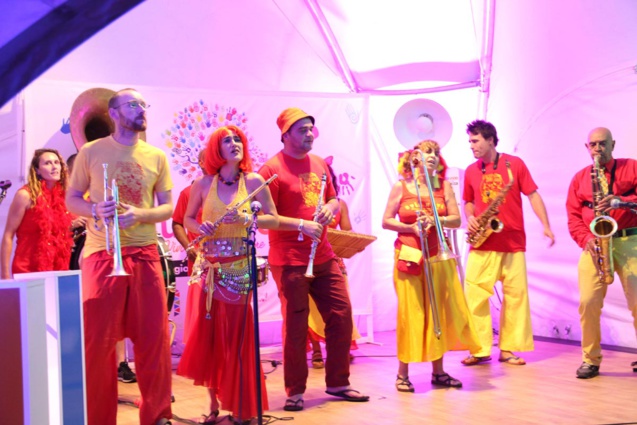 La fanfare Byien Mayé fidèle au rendez-vous. On a beaucoup aimé... La fanfare Byien Mayé fidèle au rendez-vous. On a beaucoup aimé...