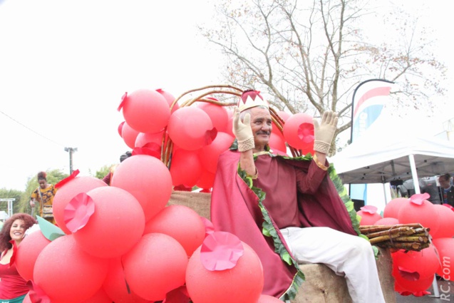 Le Roi Goyavier alias Raymond Boyer vous salue bien Le Roi Goyavier alias Raymond Boyer vous salue bien