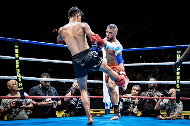 Xtrem Fight au Petit Stade de l'Est: photos exclusives