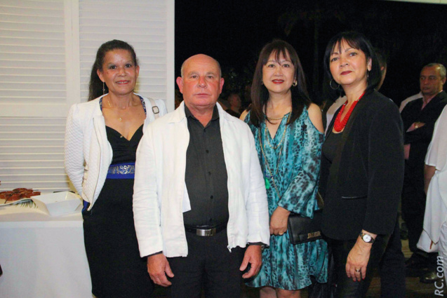Jacky Hoareau et son épouse, Josette Chang Kuw et Nathalie Lafong, du Tampon