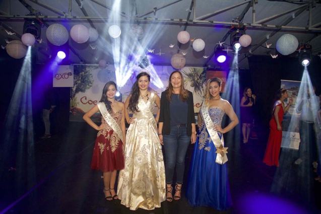 Les lauréates avec Vanessa Courtois, adjointe au maire Les lauréates avec Vanessa Courtois, adjointe au maire