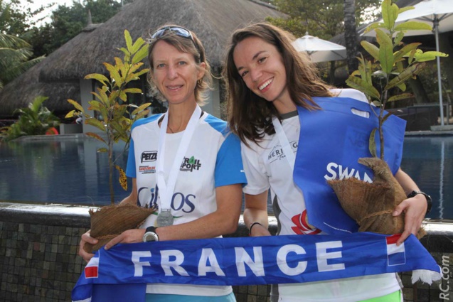 La France en l'air, avec Sophie Laplane et Nathalie Percheron, 1ère et 2ème des 21km La France en l'air, avec Sophie Laplane et Nathalie Percheron, 1ère et 2ème des 21km