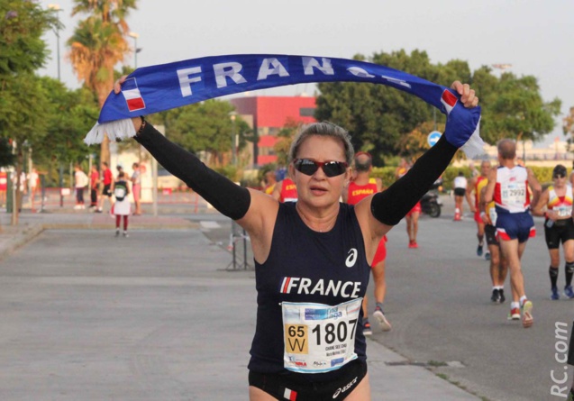 Le bleu-blanc-rouge porté fièrement par Marlène Chane See Chu, pionnière du marathon à la Réunion