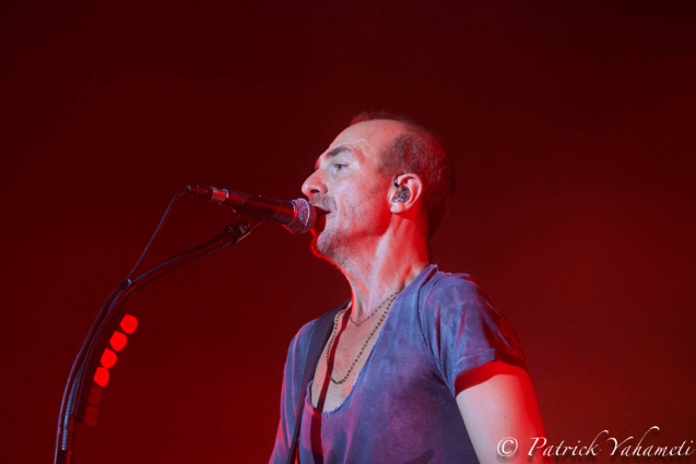 Calogero en concert à Saint-Denis: les photos