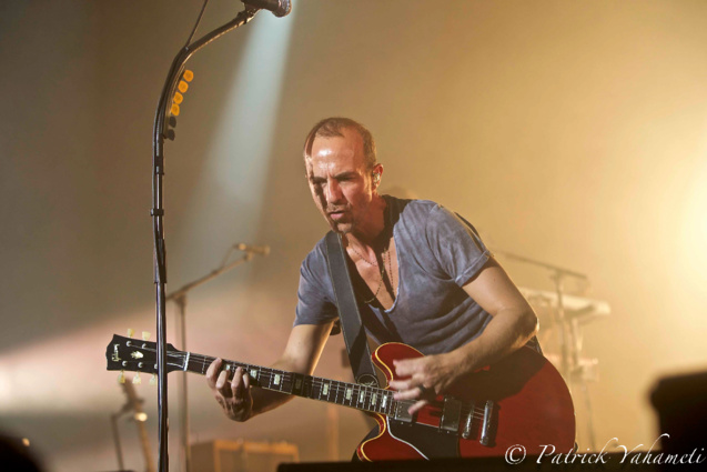 Calogero en concert à Saint-Denis: les photos
