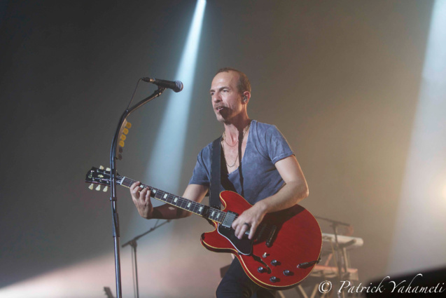 Calogero en concert à Saint-Denis: les photos