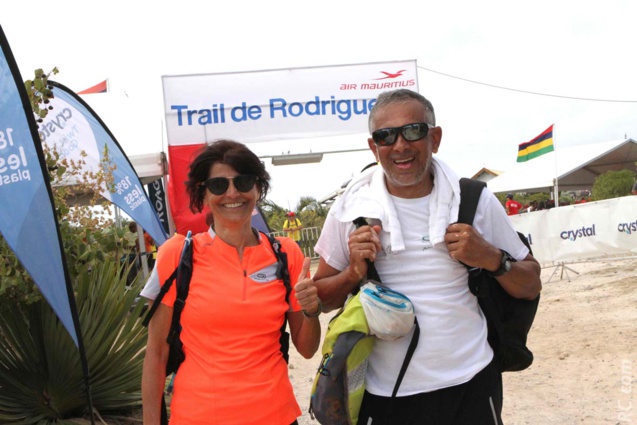 Le couple Bilkiss et Aziz Rahim-Khan de La Réunion, fidèle au Trail de Rodrigues