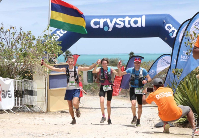 L'arrivée victorieuse de Valérie Tixier après 7h 24' 57'' d'efforts