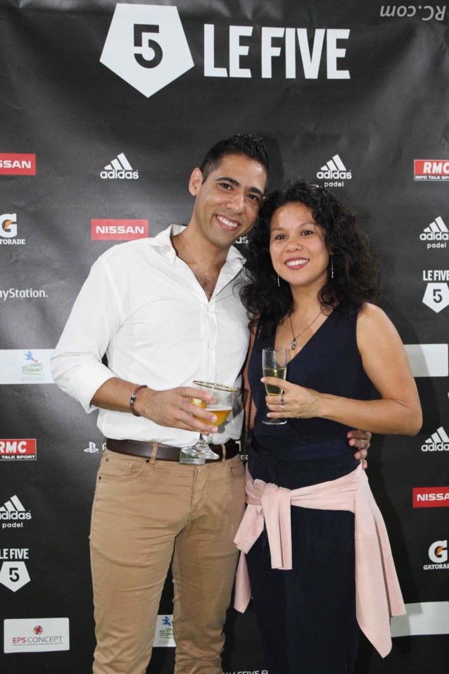 Le Groupe Le Five de Saint-Louis: du foot en indoor et du padel en outdoor Le Groupe Le Five de Saint-Louis: du foot en indoor et du padel en outdoor