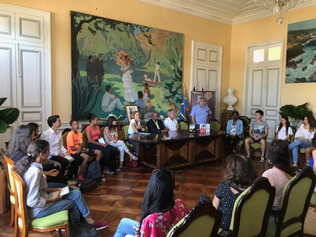 A l'Hôtel de Ville de Saint-Denis lors de la présentation du Prix A l'Hôtel de Ville de Saint-Denis lors de la présentation du Prix