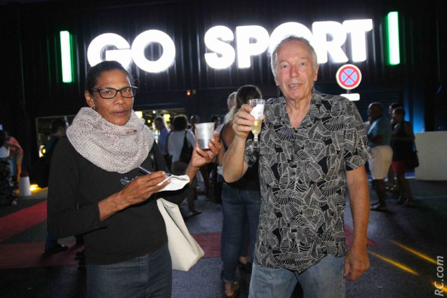 Marie-Nicaise Contau, présidente de l'Association Sportive et Culturelle de Trois-Bassins (ACSTB) et son compagnon Alain Pean