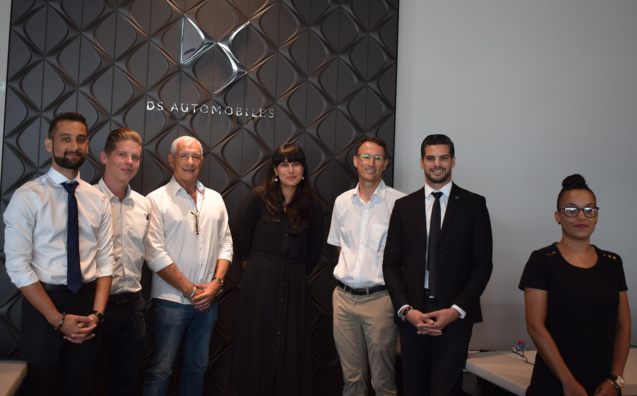 L'équipe DS de Saint-Denis: William Léocadie, commercial, Lucien Vidot, conseiller SAV, François Caillé, PDG du groupe, Michèle Riethmuller, responsable de la marque, Marc Bergeretti, directeur général de la branche automobile du groupe Caillé, Amine Khechab, commercial, et Julia Calogine, assistante commerciale L'équipe DS de Saint-Denis: William Léocadie, commercial, Lucien Vidot, conseiller SAV, François Caillé, PDG du groupe, Michèle Riethmuller, responsable de la marque, Marc Bergeretti, directeur général de la branche automobile du groupe Caillé, Amine Khechab, commercial, et Julia Calogine, assistante commerciale