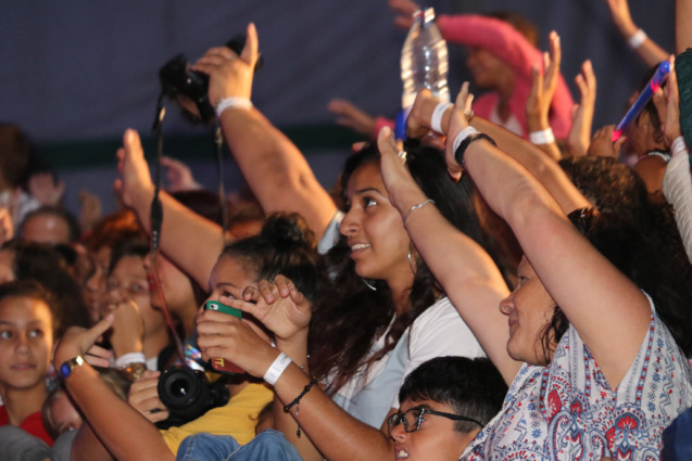 Kendji Girac en concert à Miel Vert: les photos