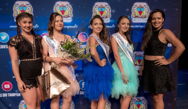 Avec les chorégraphes de la soirée Avec les chorégraphes de la soirée