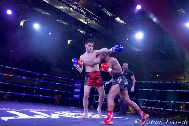 Muay Thaï Grand Prix au Port: les photos