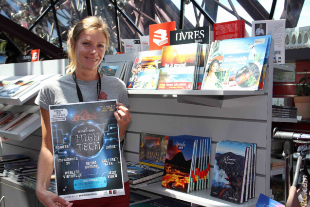 Marion de la Cité du Volcan nous a servi de guide à l’occasion de cette journée High Tech Marion de la Cité du Volcan nous a servi de guide à l’occasion de cette journée High Tech