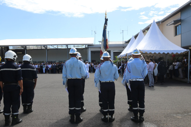 Hommage au sapeur pompier l'adjudant Jessy Eve
