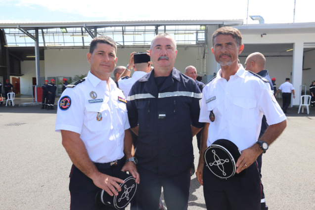 Hommage au sapeur pompier l'adjudant Jessy Eve Hommage au sapeur pompier l'adjudant Jessy Eve