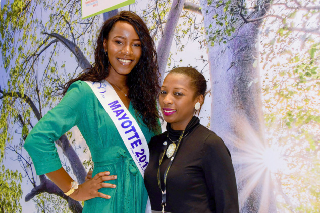 Ousna Attoumani, Miss Mayotte 2018, avec Biby Malidi (Office de Touriisme Mayotte).