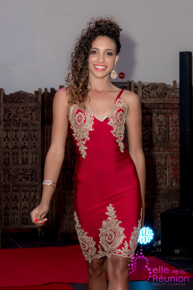 C'est son premier voyage vers la métropole! C'est son premier voyage vers la métropole!