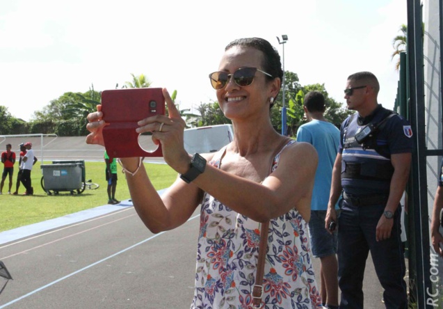 Y a pas photo, voilà un champion qui arrive... Y a pas photo, voilà un champion qui arrive...