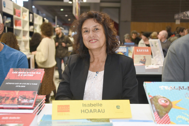 La Réunionnaise Isabelle Hoarau, ancienne des Nouvelles de Tahiti et Festival Marquises 1999 La Réunionnaise Isabelle Hoarau, ancienne des Nouvelles de Tahiti et Festival Marquises 1999