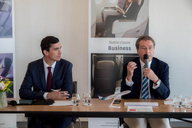La première conférence de presse outre-mer c'était pour La Réunion