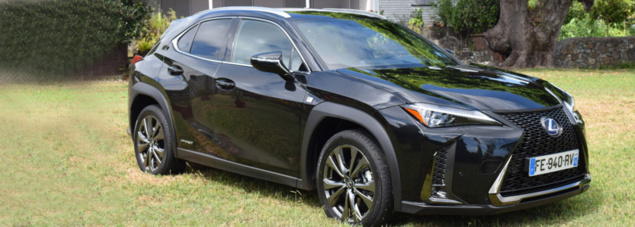 Lexus UX 250h, un nouveau crossover premium