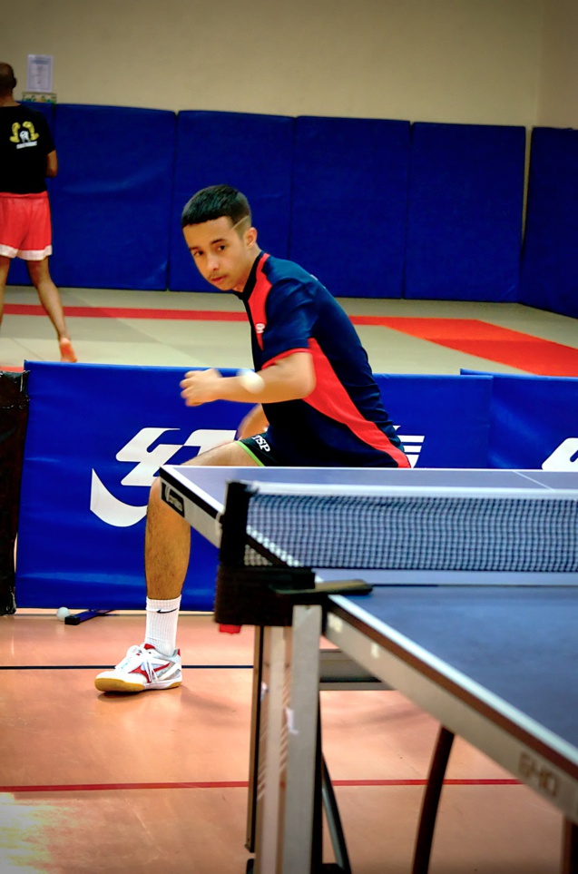 Il s'est qualifié pour les Jeux des Iles en battant les meilleurs de l'île... Il s'est qualifié pour les Jeux des Iles en battant les meilleurs de l'île...