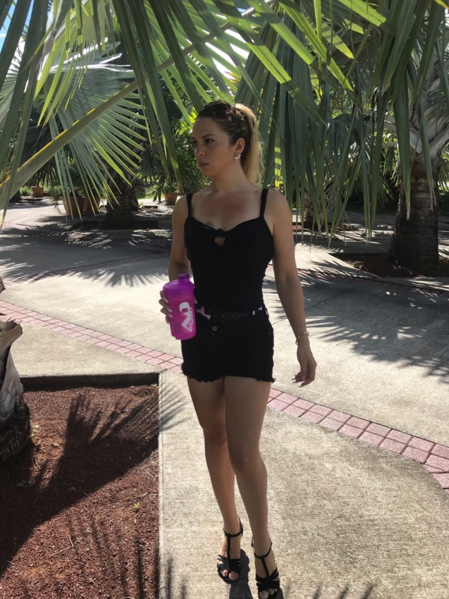 Elvina Muller: elle a perdu 30 kg et excelle en body fitness!