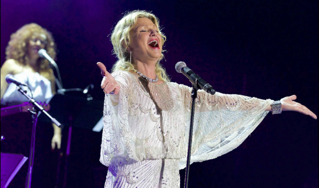 Jeane Manson en concert: photos