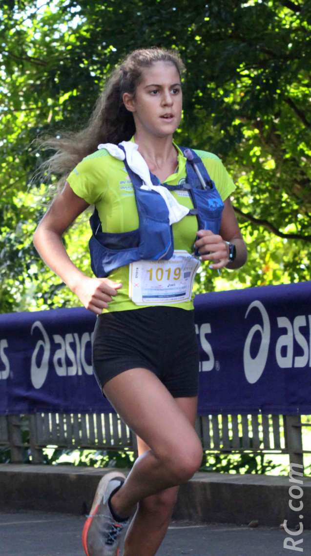 La jeune Réunionnaise Lou-Ann Estelle, première chez les cadettes sur les 15 km