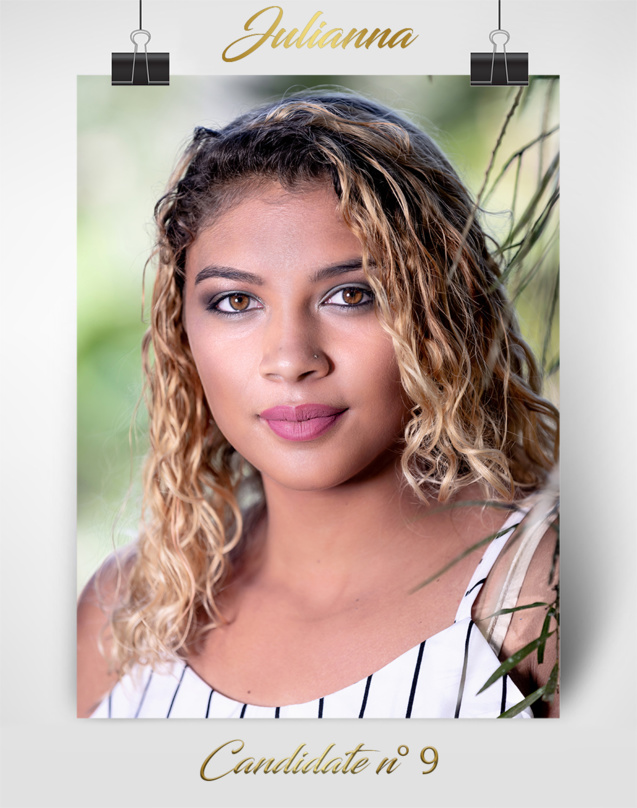 N°9: Julianna PAUSE