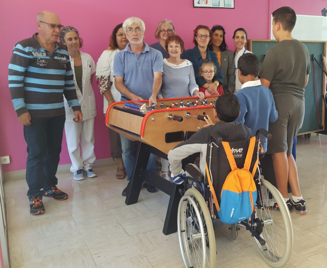 Le Lions Club au chevet des petits patients du CHU Le Lions Club au chevet des petits patients du CHU