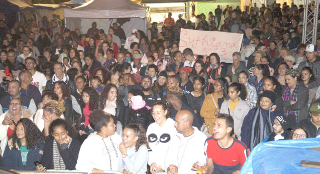 Un oublic nombreux et enthousiaste! Un oublic nombreux et enthousiaste!