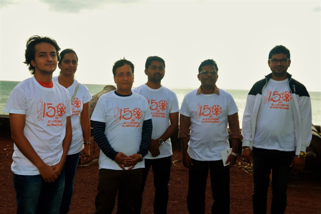 Balade en vélo pour fêter l'anniversaire de la naissance de Mahatma Gandhi Balade en vélo pour fêter l'anniversaire de la naissance de Mahatma Gandhi