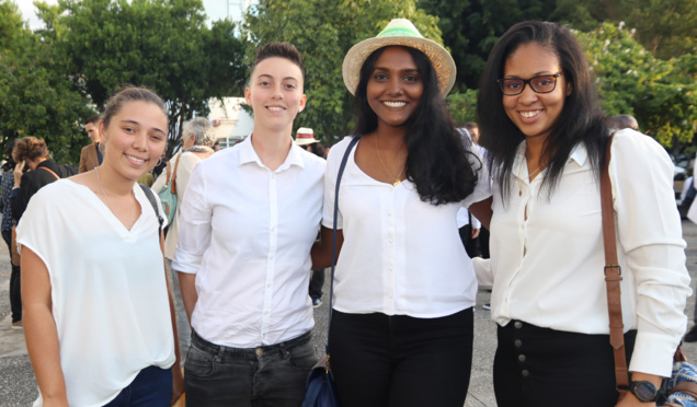 Remise de diplômes UFR Sciences et Technologies au Téat Champ Fleuri Remise de diplômes UFR Sciences et Technologies au Téat Champ Fleuri